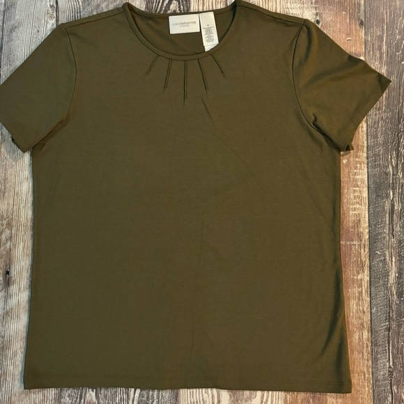 Women’s Liz Claiborne- Liz Sport, Short Sleeve - Picture 1 of 3